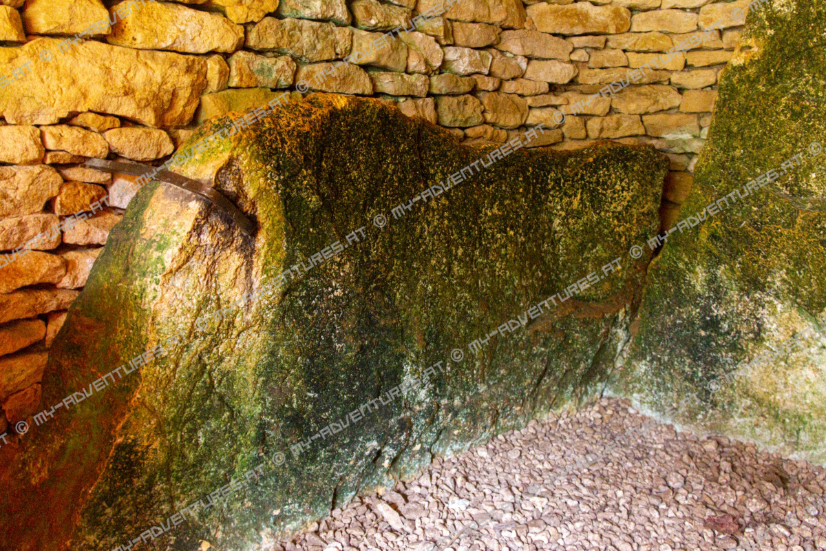 Belas_Knap_Long_Barrow
